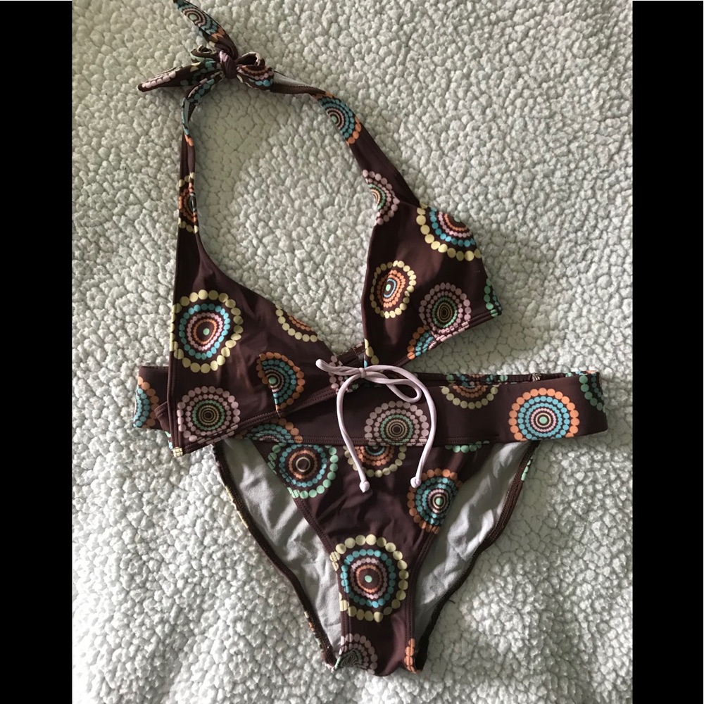 Victoria’s Secret bikini XS